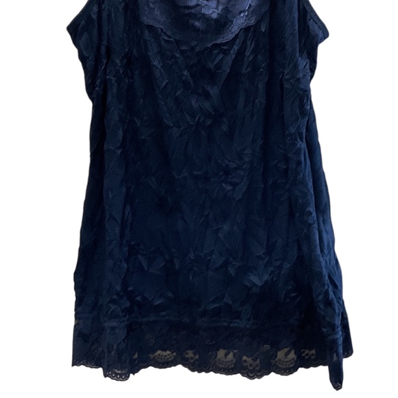 Maurice’s Women’s Dark Navy Lace Trim Crinkle Cami Size XXL - Picture 2 of 14